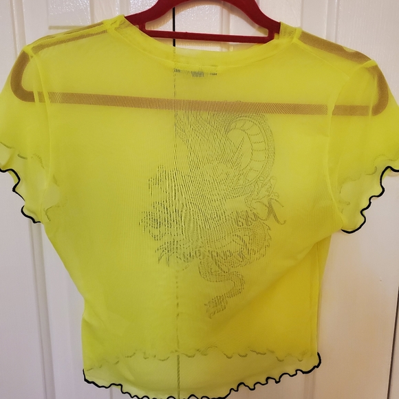 Fashion Nova "Kiss Of The Dragon" Tee M - Picture 3 of 3